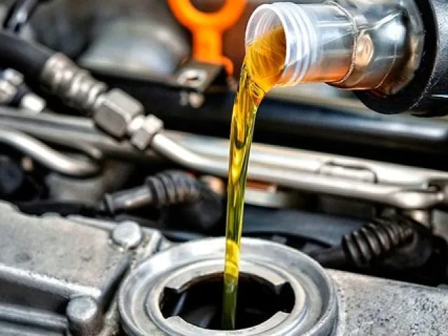 Какое масло выбрать для легкового автомобиля?